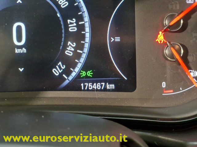 OPEL INSIGNIA 1.6 CDTI 136CV SPORTS TOURER AUT - foto 13