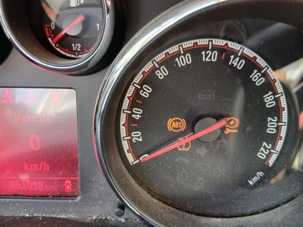 Immagine di OPEL Meriva 1.4 Turbo 120CV GPL Tech del 05/2017 km 251098