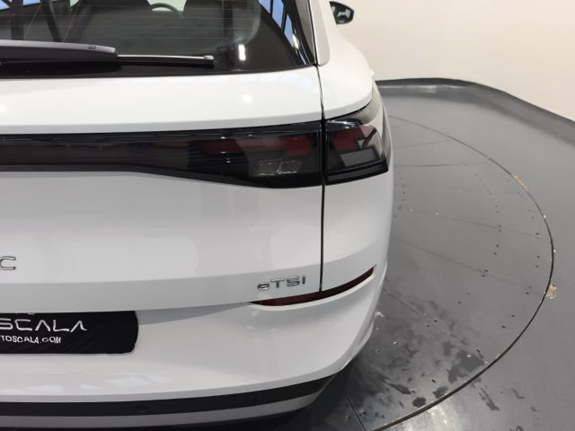 VOLKSWAGEN T-ROC 1.5 ETSI ACT 150 CV DSG LIFE - foto 22