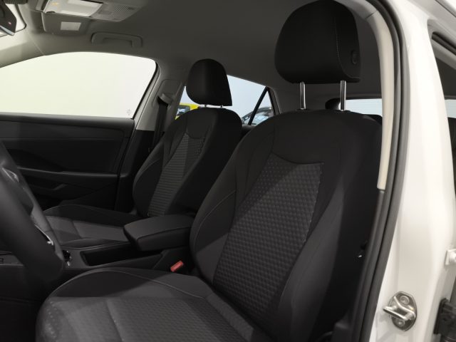 VOLKSWAGEN T-ROC 1.5 ETSI ACT 150 CV DSG LIFE - foto 10