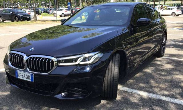 BMW 545 G30 BERLINA LCI 545E XDRIVE MSPO - foto 2