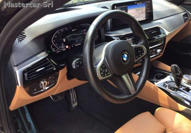 BMW 545 G30 BERLINA LCI 545E XDRIVE MSPO - foto 7