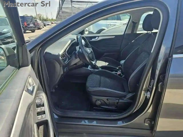 FORD FOCUS SW 1.0 ECOBOOST BUSINESS 125 CV  - foto 11
