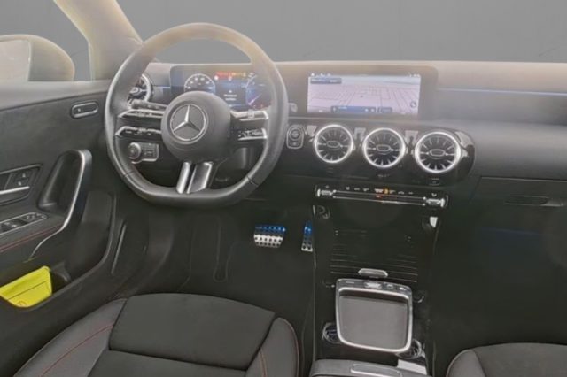 MERCEDES-BENZ A 200 D AUTOMATIC AMG LINE ADVANCED - foto 6