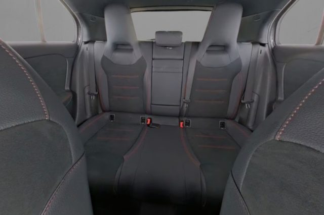 MERCEDES-BENZ A 200 D AUTOMATIC AMG LINE ADVANCED - foto 7