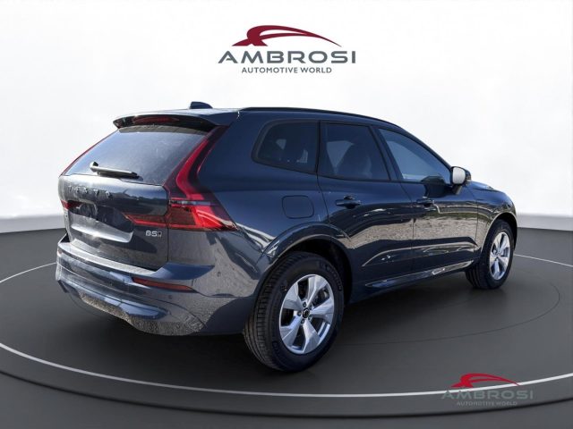 VOLVO XC60 B5 AWD MILD HYBRID BENZINA CORE - foto 3