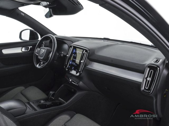 VOLVO XC40 T2 AUTOMATICO CORE - foto 12