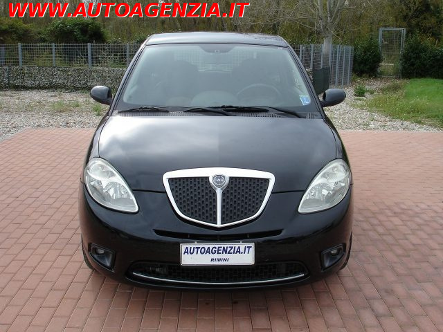 LANCIA YPSILON 1.4 RISTYLING IMP. GPL - foto 6