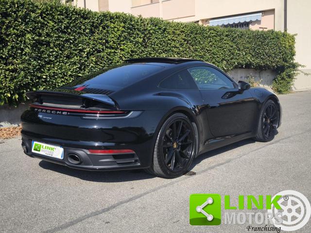 PORSCHE 992 CARRERA - foto 2