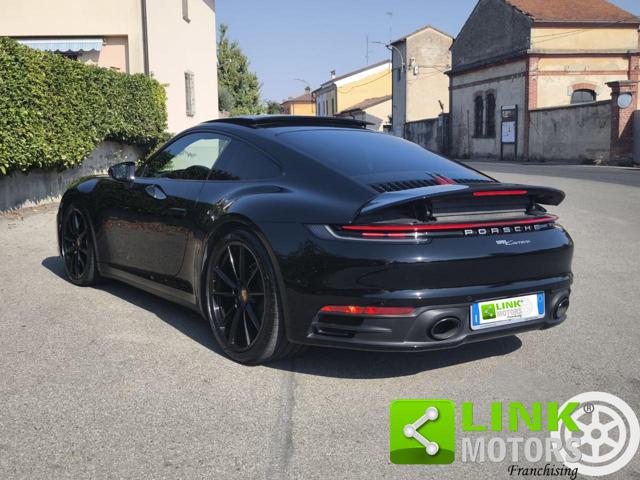 PORSCHE 992 CARRERA - foto 4