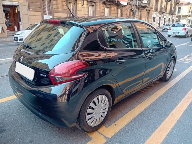 PEUGEOT 208 1.2 - foto 7