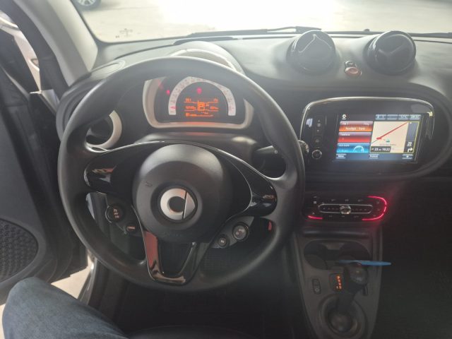 SMART FORTWO 70 1.0 TWINAMIC BRABUS STYLE - foto 10
