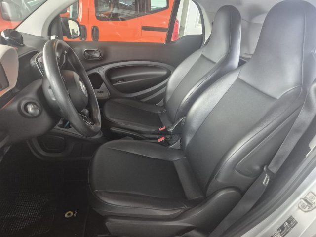 SMART FORTWO 70 1.0 TWINAMIC BRABUS STYLE - foto 14