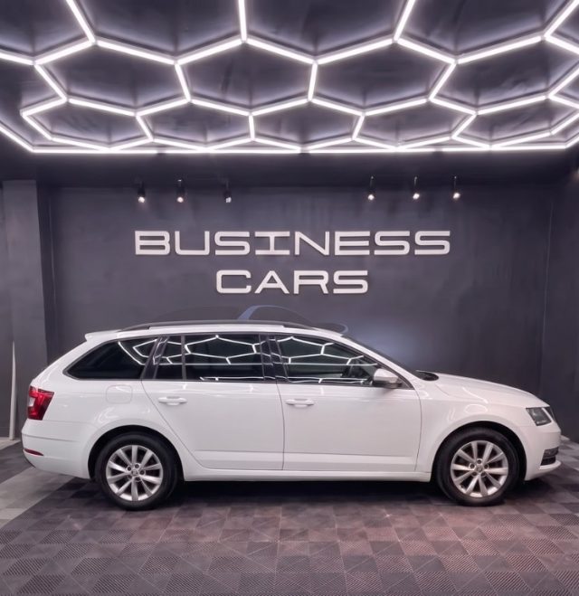 SKODA OCTAVIA 1.5 DSG WAGON AMBITION G-TEC - foto 3