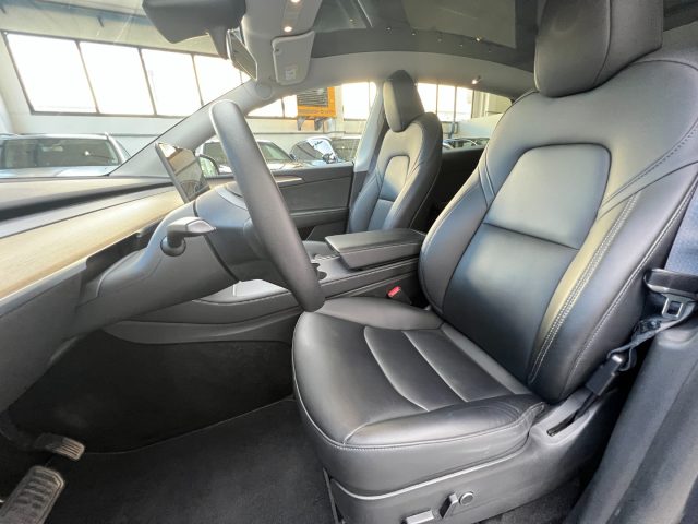 TESLA MODEL Y LONG RANGE AWD - foto 21