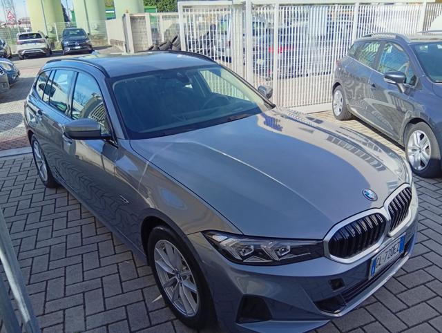 BMW 320 E TOURING - foto 13