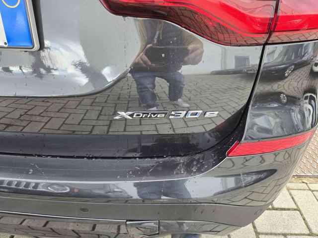 BMW X3 XDRIVE30E - foto 8
