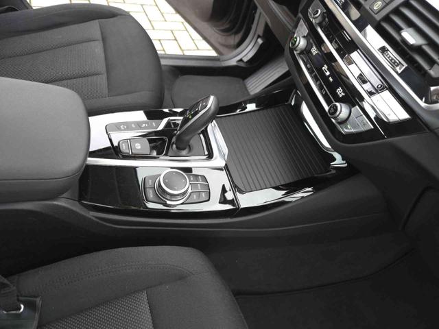 BMW X3 XDRIVE30E - foto 21
