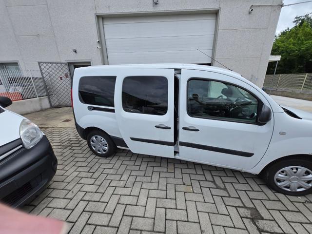 RENAULT KANGOO BLUE DCI 115CV EXPRESS MAXI COMB - foto 34