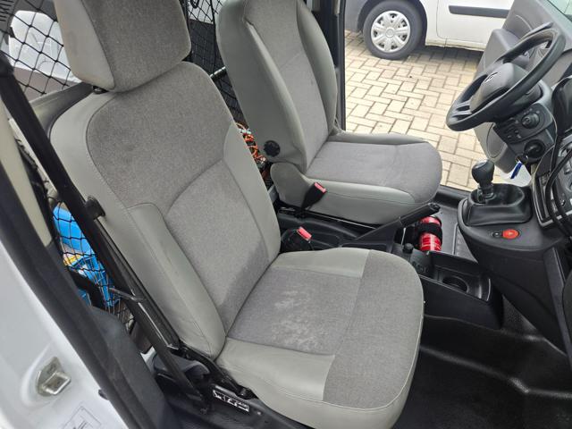 RENAULT KANGOO BLUE DCI 115CV EXPRESS MAXI COMB - foto 18
