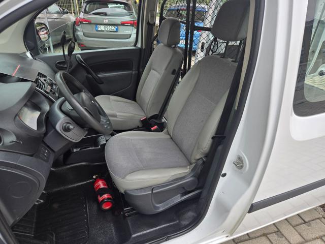 RENAULT KANGOO BLUE DCI 115CV EXPRESS MAXI COMB - foto 21