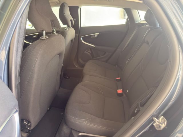 VOLVO V40 CROSS COUNTRY D2 GEARTRONIC - foto 10