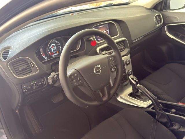 VOLVO V40 CROSS COUNTRY D2 GEARTRONIC - foto 18