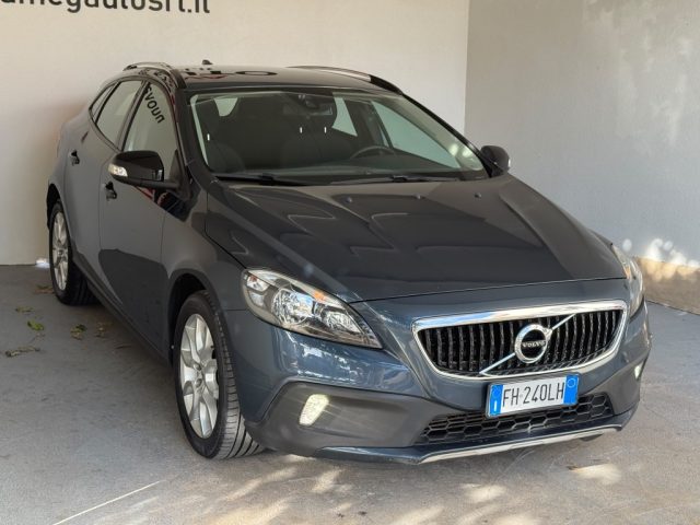 VOLVO V40 CROSS COUNTRY D2 GEARTRONIC - foto 4