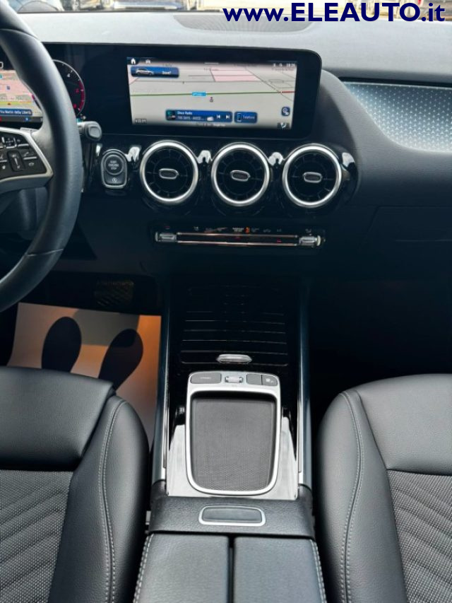 MERCEDES-BENZ B 180 D AUT PROGRESSIVE ADV PLUS - 18' - foto 11