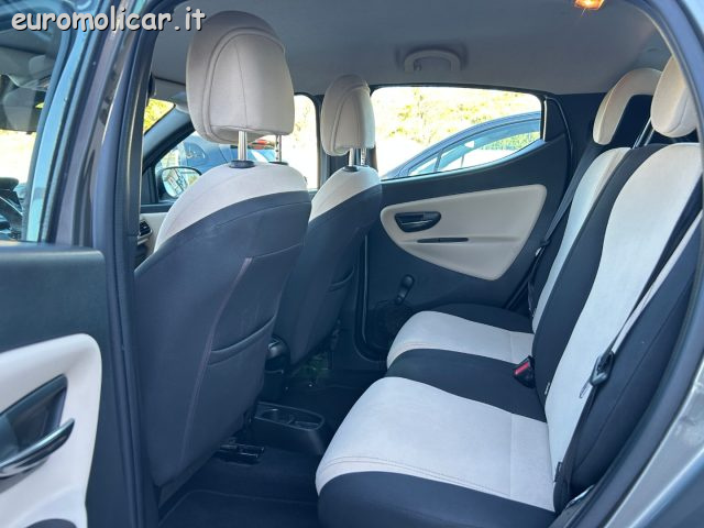 LANCIA YPSILON 0.9 TWINAIR 85 CV GOLD METANO - foto 16
