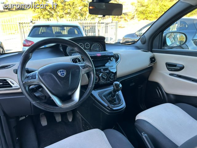 LANCIA YPSILON 0.9 TWINAIR 85 CV GOLD METANO - foto 17