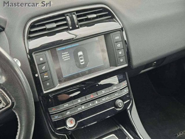 JAGUAR XE XE 2.0D PURE BUSINESS EDITION 18 - foto 14