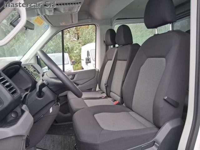 VOLKSWAGEN CRAFTER 35 L3H2 2.0 TDI 140CV BUS PLUS 4 - foto 7