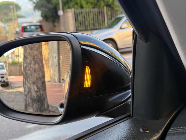 VOLKSWAGEN T-ROC 2.0 TDI SCR LIFE - foto 15