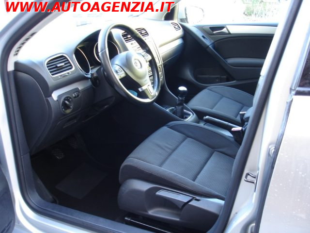 VOLKSWAGEN GOLF 1.6 TDI DPF 5P. COMFORTLINE - foto 12