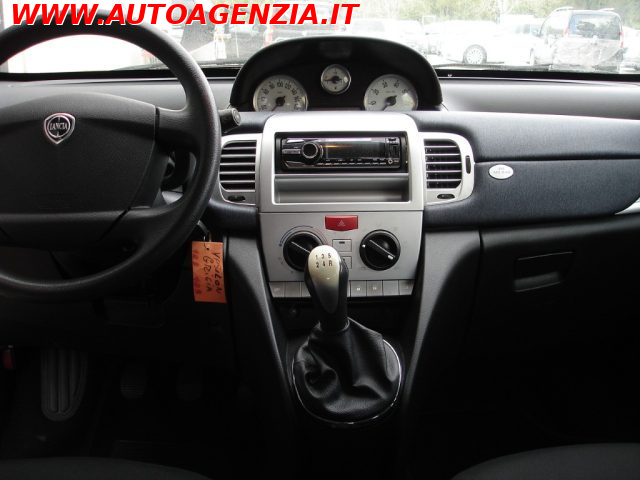 LANCIA YPSILON 1.3 MJT 75 CV ORO - foto 18