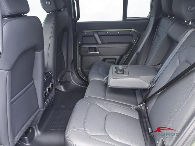 LAND ROVER DEFENDER AWD 5DR SWB X-DYNAMIC SE 200PS A - foto 10