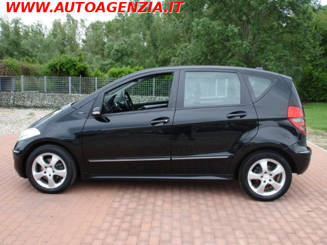 MERCEDES-BENZ A 180 CDI AVANTGARDE - foto 3