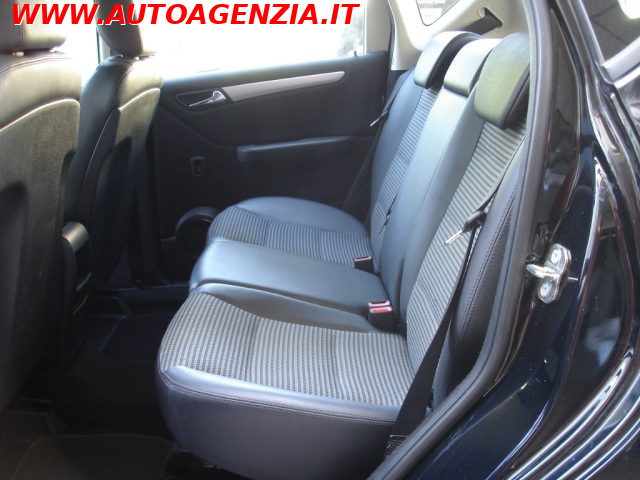 MERCEDES-BENZ A 180 CDI AVANTGARDE - foto 10