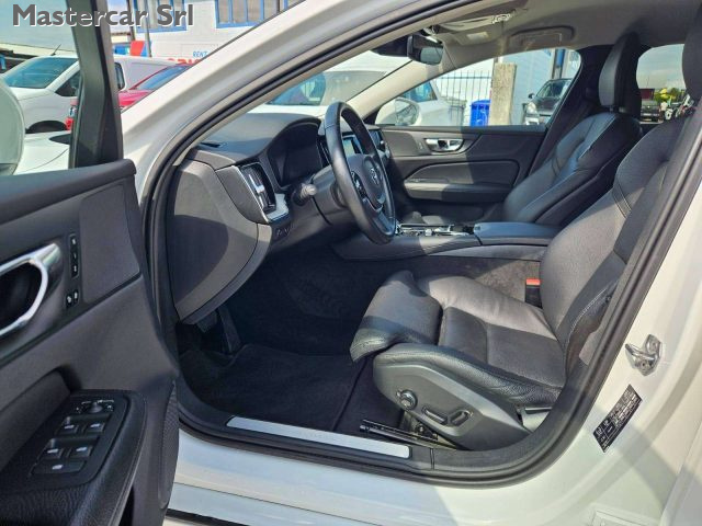 VOLVO V60 V60 II  2.0 T6 PHEV INSCRIPTION  - foto 10