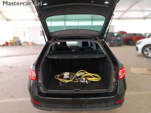 SKODA SUPERB SUPERB III   WAGON IV 1.4 TSI PH - foto 12