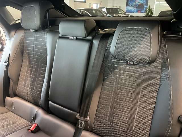 PEUGEOT 3008 1.2 HYBRID 145 E-DCS6 GT KM0 MY2 - foto 4