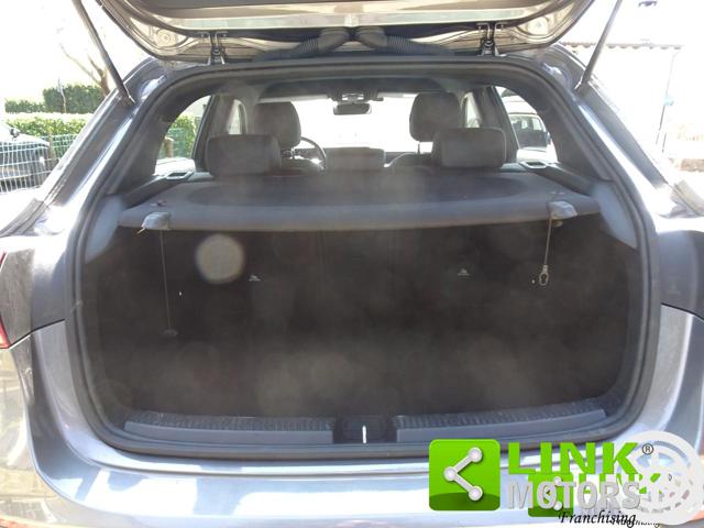 MERCEDES-BENZ A 180 SPORT - foto 48