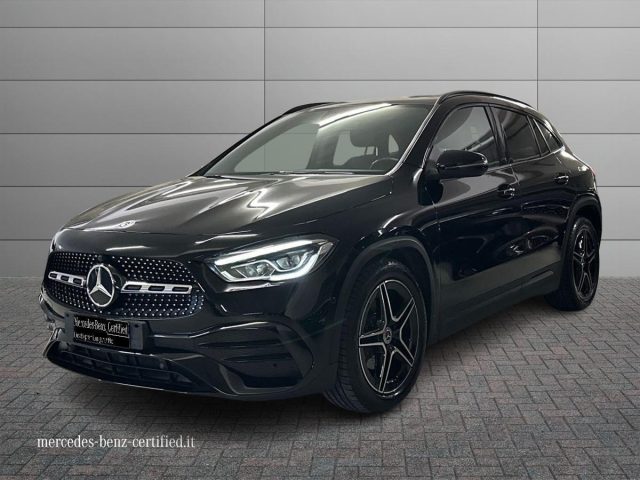 Mercedes-Benz GLA 200