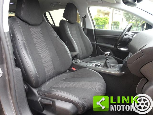 PEUGEOT 308 BLUEHDI 130 S&S GT LINE - foto 35