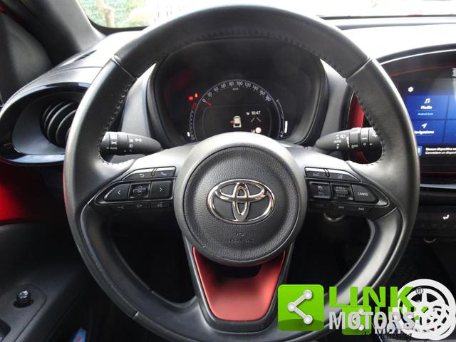 TOYOTA AYGO X LONGE FIRST EDITION - foto 18