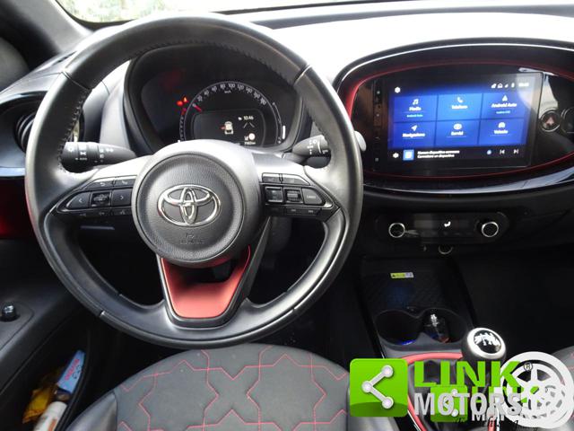 TOYOTA AYGO X LONGE FIRST EDITION - foto 10