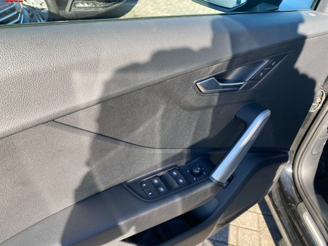 AUDI Q2 30 TFSI BUSINESS ADVANCED - foto 9