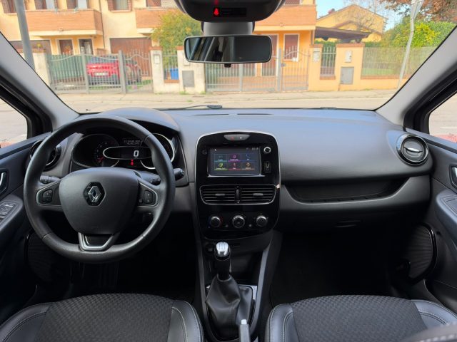 RENAULT CLIO DCI 8V 75 CV 5 PORTE MOSCHINO IN - foto 10