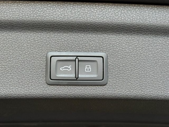 AUDI Q3 SPB 35 TDI S TRONIC S LINE EDITI - foto 18
